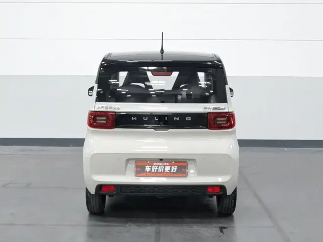 Wuling Hongguang Mini EV — Фото автомобиля 4