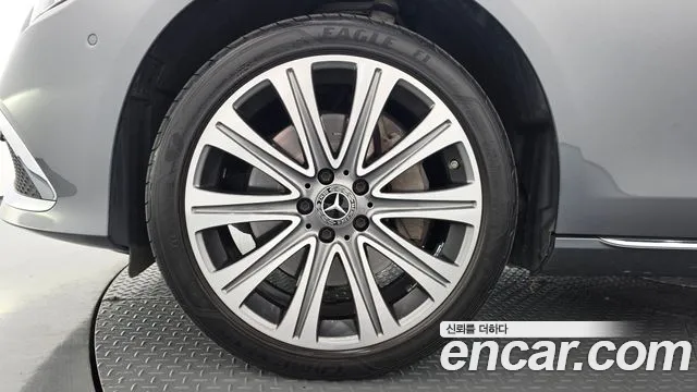 Mercedes-Benz E-Class W213 — Фото автомобиля 5
