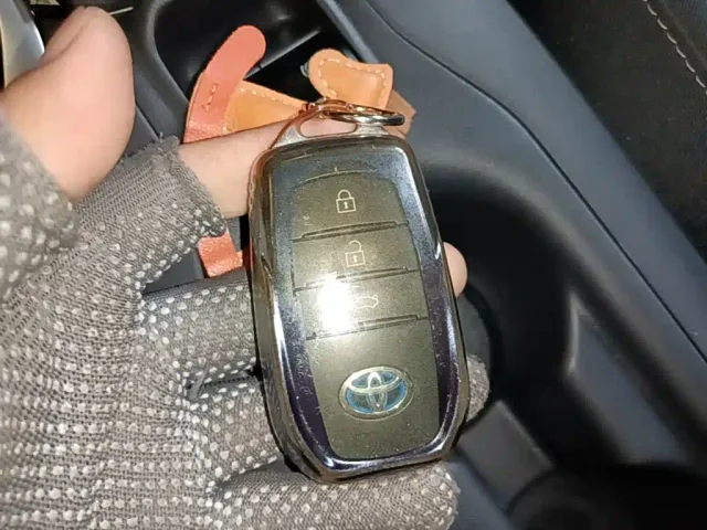 Toyota Corolla — Фото автомобиля 8