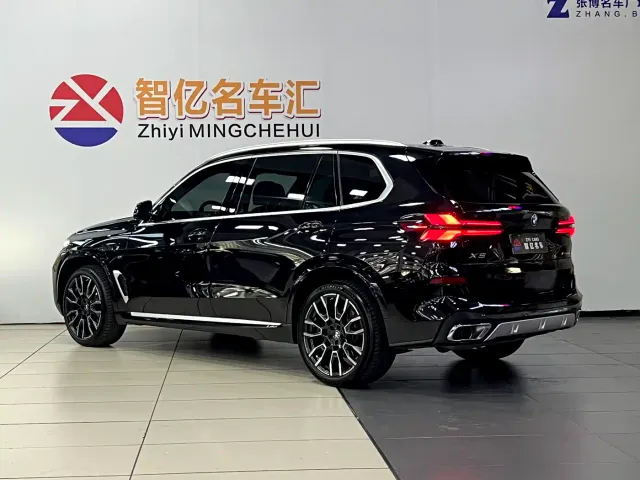BMW X5 — Фото автомобиля 12