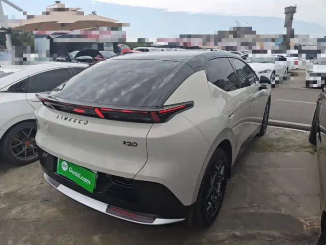 Lynk & Co Z20 — Фото автомобиля 6