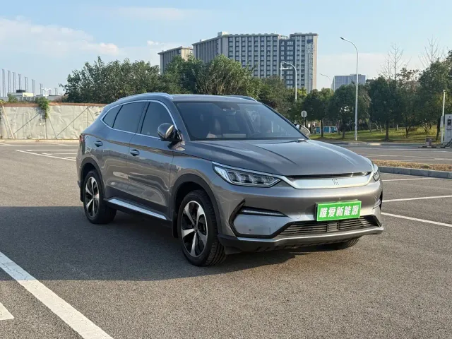 BYD Song PLUS — Фото автомобиля 3