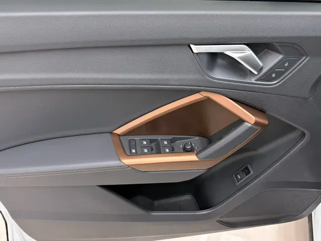 Audi Q3 — Фото автомобиля 7