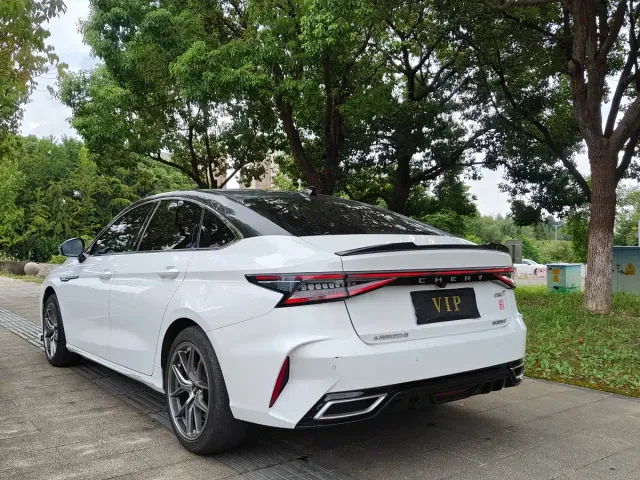 Chery Arrizo 8 — Фото автомобиля 9
