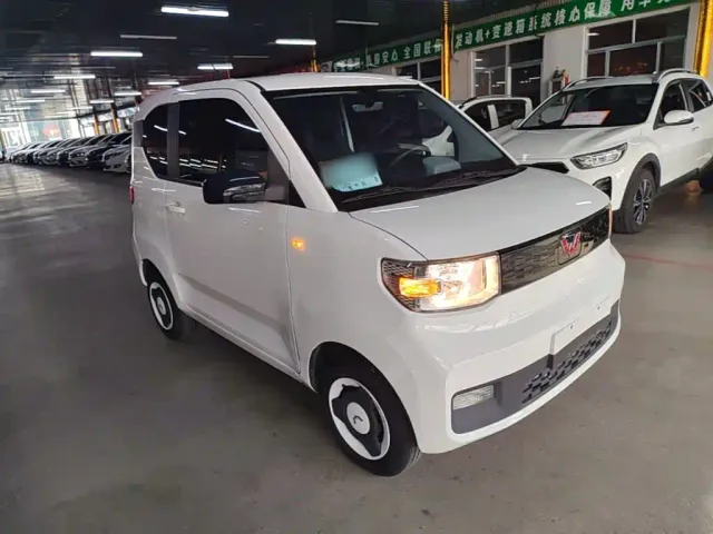 Wuling Hongguang Mini EV — Фото автомобиля 3