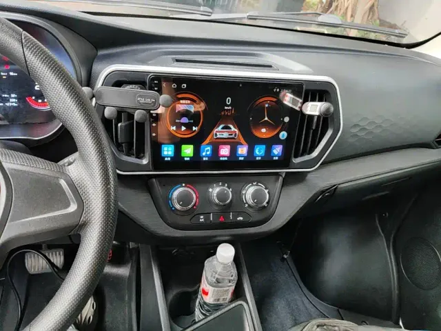 Changan Ruixing EM60 — Фото автомобиля 12