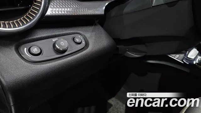 ChevroletGMDaewoo Trax Trax Кроссовер — Фото автомобиля 26
