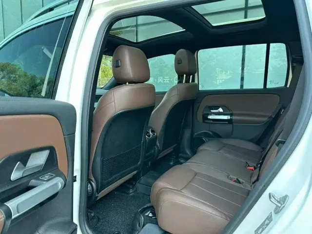 Mercedes-Benz GLB-Class — Фото автомобиля 6