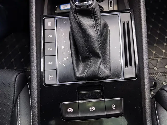 Skoda Superb — Фото автомобиля 13