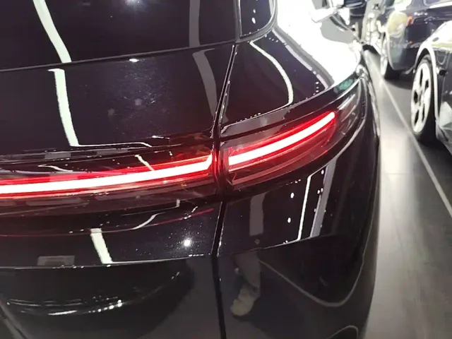 Li Auto L7 — Фото автомобиля 7