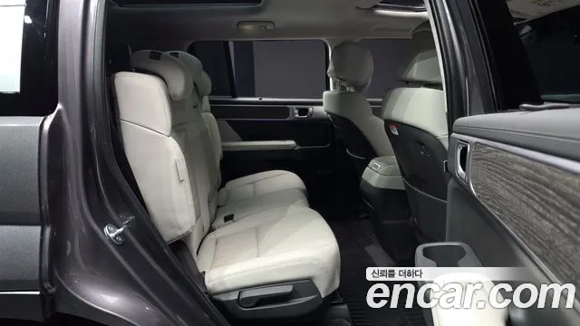 Hyundai Santa Fe MX5 — Фото автомобиля 17