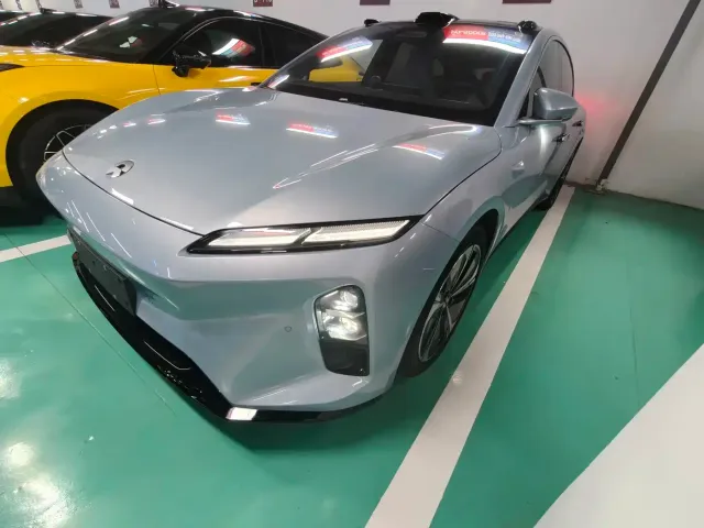 Фотография автомобиля — Nio ET5 Touring