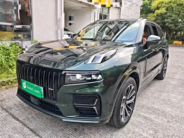 Фотография автомобиля — Lynk & Co 09 EM-P