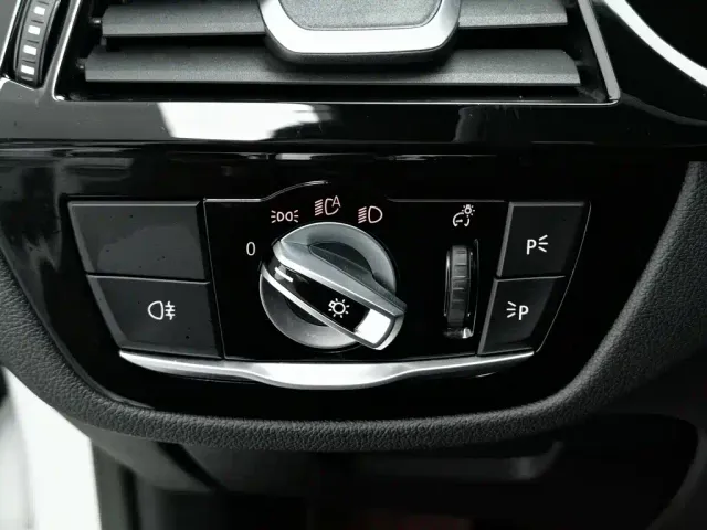BMW 5 Series — Фото автомобиля 21