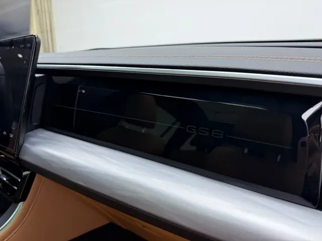 GAC Trumpchi GS8 — Фото автомобиля 10