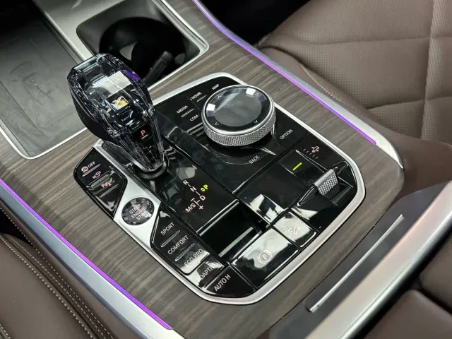 BMW X5 — Фото автомобиля 14