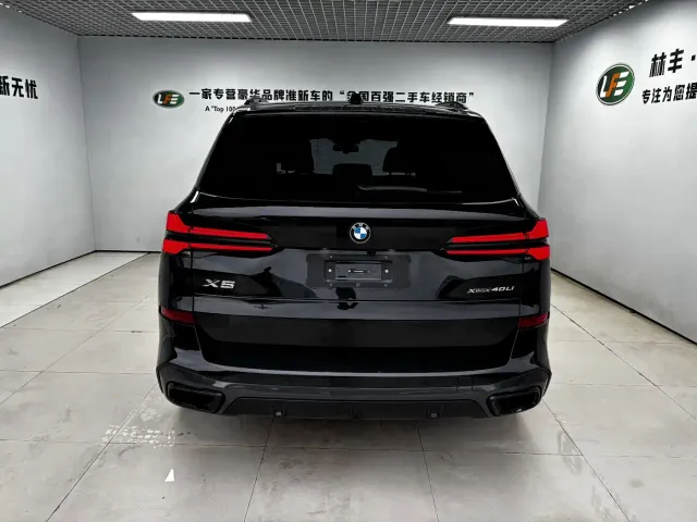 BMW X5 — Фото автомобиля 6