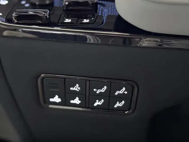 ZEEKR Zeekr 009 2024 6-seat Executive AWD 108kWh — Фото автомобиля 24