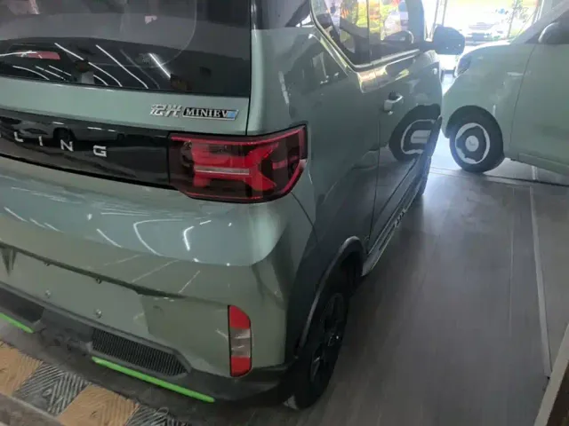 Wuling Hongguang Mini EV — Фото автомобиля 7