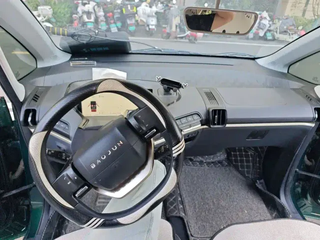 Baojun KiWi EV — Фото автомобиля 5