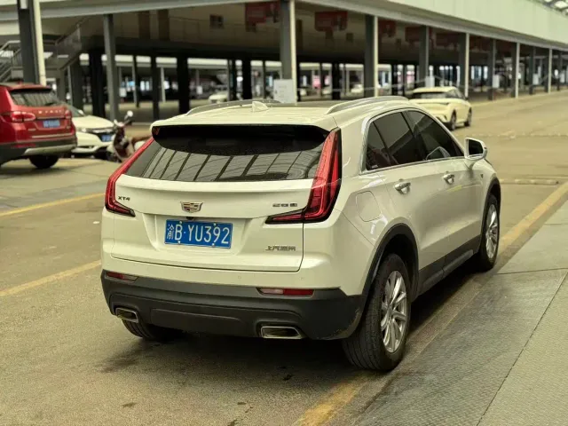 Cadillac XT4 — Фото автомобиля 13