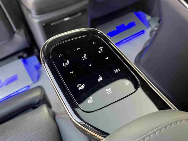 GAC Trumpchi M8 — Фото автомобиля 21