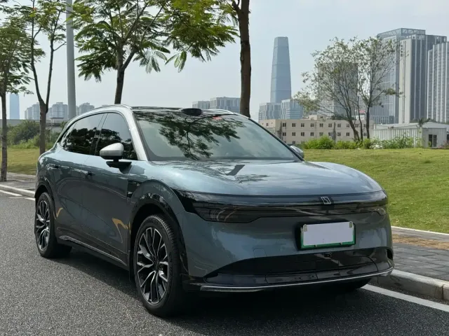 ZEEKR Zeekr 7X 2025 100kWh Long Range RWD Smart Driving Edition — Фото автомобиля 3
