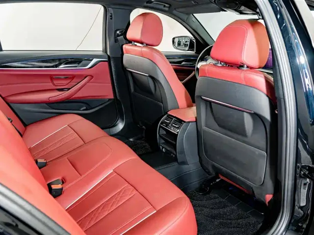BMW 5 Series — Фото автомобиля 21