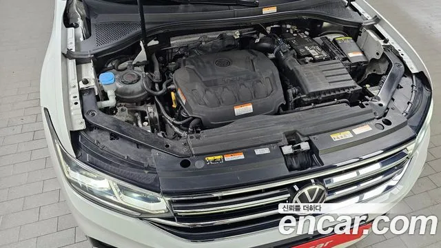 Volkswagen Tiguan — Фото автомобиля 6