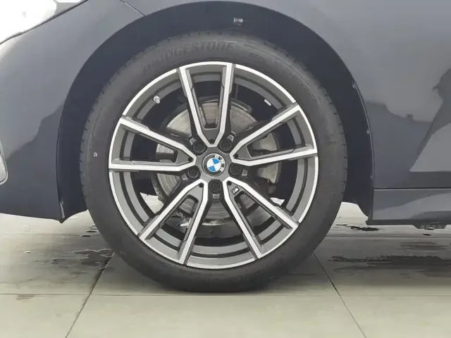 BMW 3 Series — Фото автомобиля 17