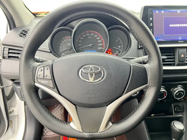Toyota Vios FS — Фото автомобиля 12