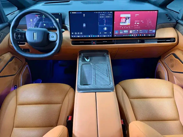 Wey Alpine — Фото автомобиля 7