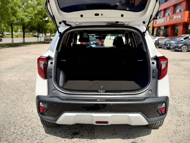 Kia Seltos — Фото автомобиля 14
