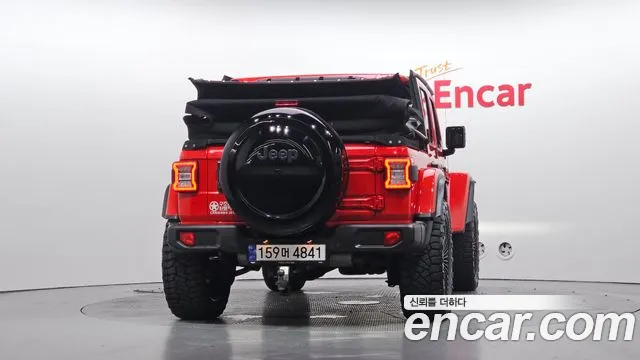 Jeep Wrangler Wrangler (JL) 2.0 Overland 4 двери — Фото автомобиля 3