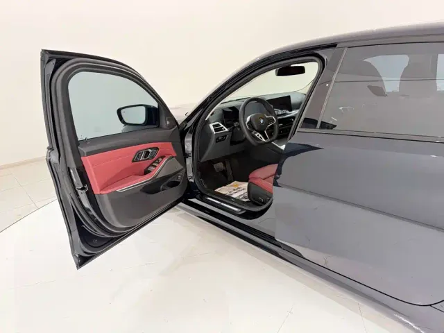 BMW 3 Series — Фото автомобиля 15