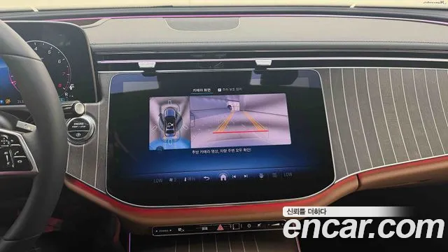 Mercedes-Benz E-Class — Фото автомобиля 14