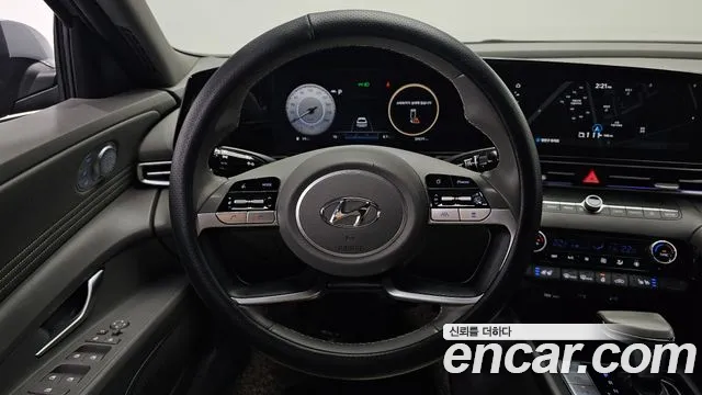 Hyundai Avante — Фото автомобиля 19