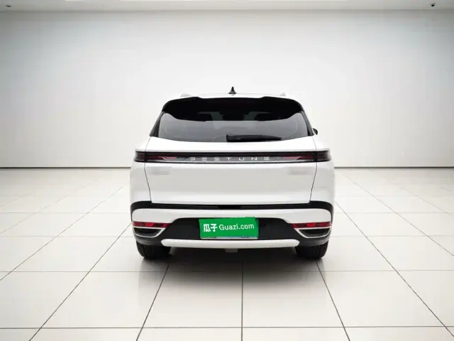 Bestune T90 — Фото автомобиля 5