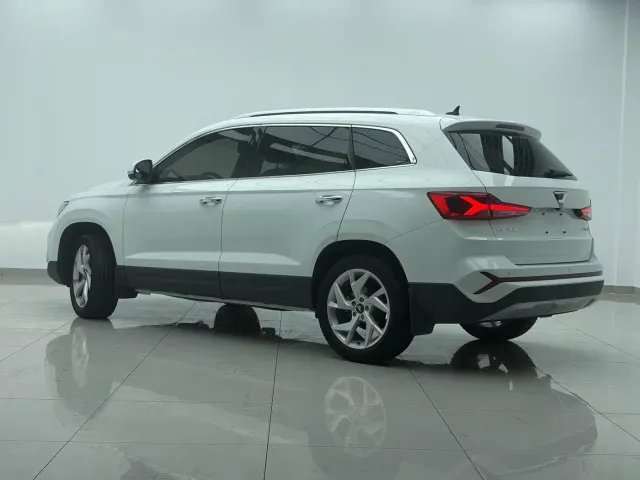 Jetta VS7 — Фото автомобиля 4