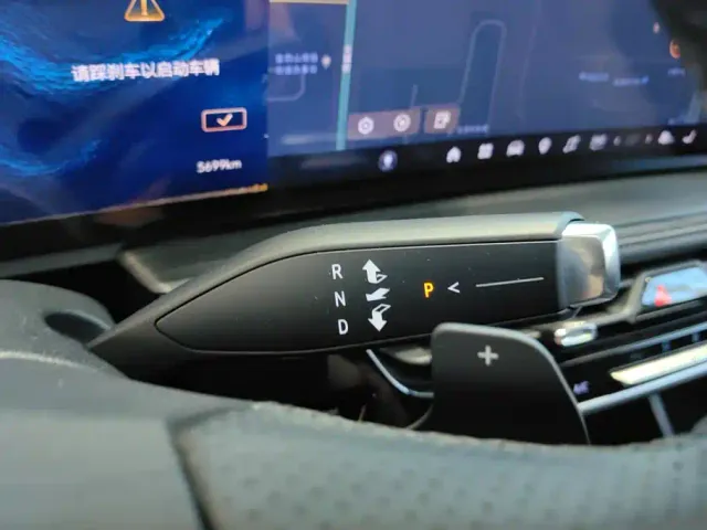 Buick LaCrosse — Фото автомобиля 16