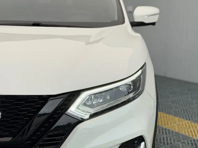 Nissan Qashqai — Фото автомобиля 8