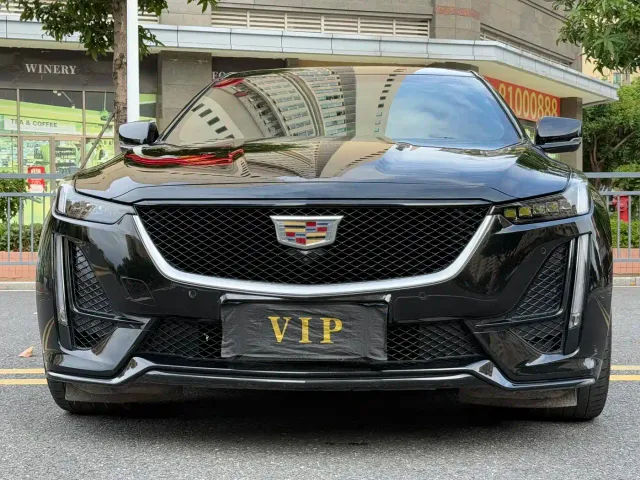 Cadillac CT5 — Фото автомобиля 2