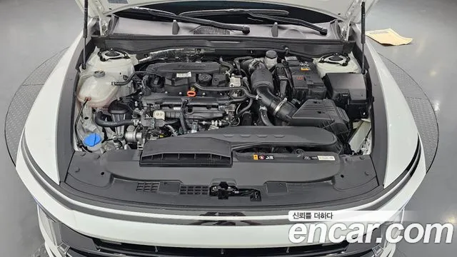Hyundai Sonata — Фото автомобиля 9