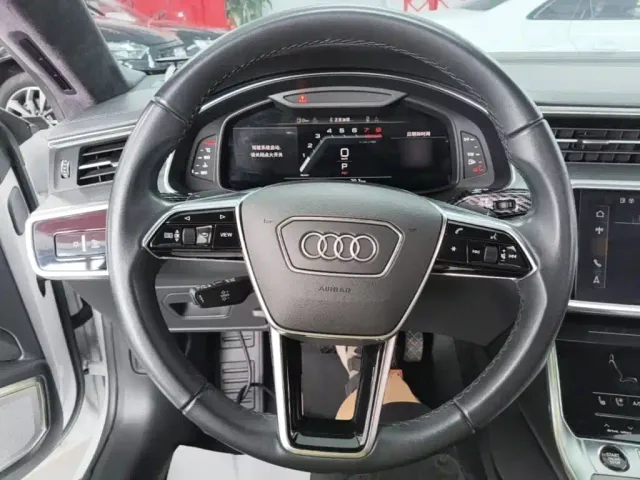 Audi A7 — Фото автомобиля 16