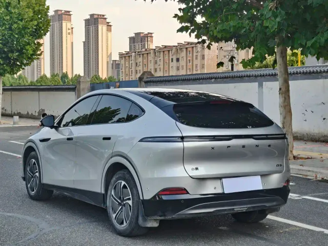 Xpeng G6 — Фото автомобиля 9