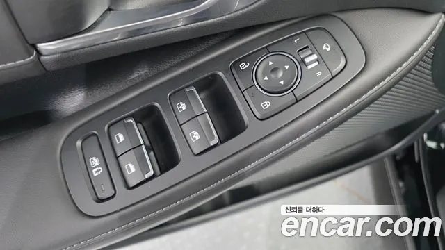 Hyundai Sonata — Фото автомобиля 30