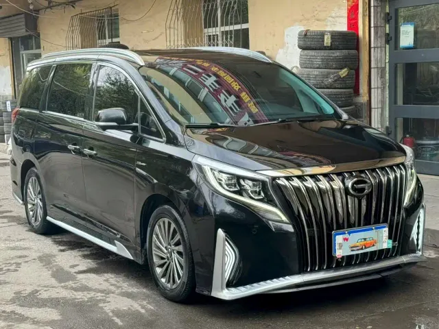 Фотография автомобиля — GAC Trumpchi M8
