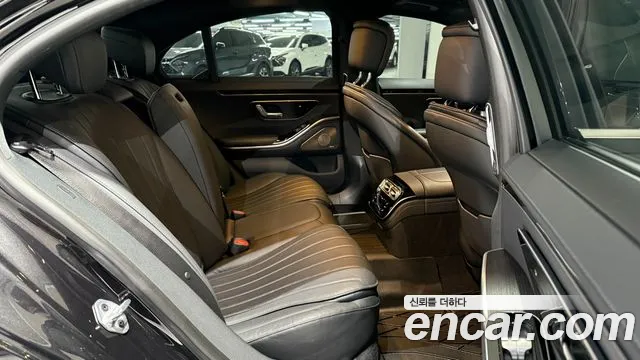 Mercedes-Benz S-Class W223 — Фото автомобиля 9
