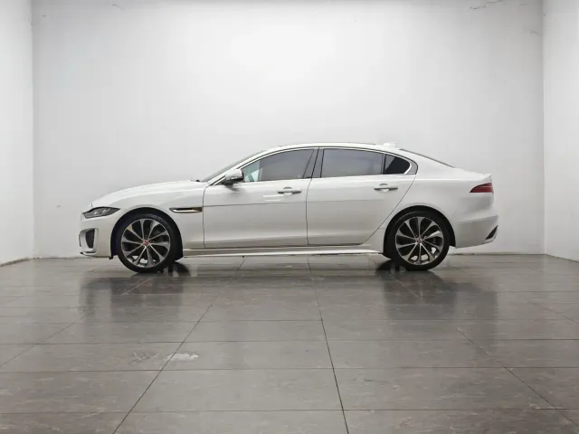 Jaguar XEL — Фото автомобиля 10