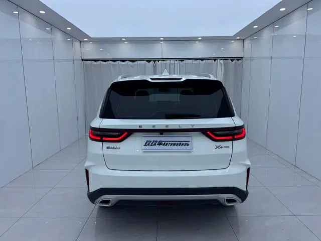Geely Vision X6 — Фото автомобиля 5
